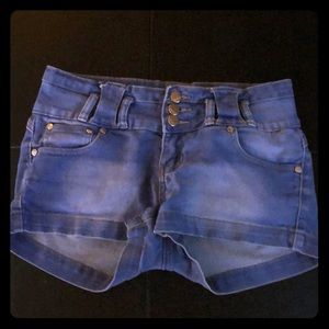 Blue short